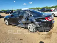 2019 Ford TAURUS photo