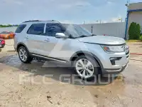 2019 Ford EXPLORER photo