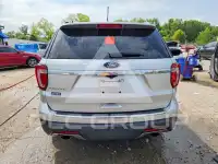 2019 Ford EXPLORER photo