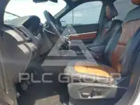 2019 Ford EXPLORER фото