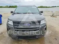 2019 Ford EXPLORER photo