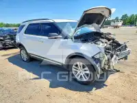 2019 Ford EXPLORER photo