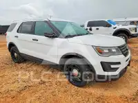 2019 Ford EXPLORER photo
