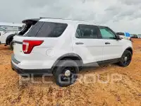 2019 Ford EXPLORER photo