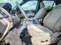 2019 Ford EXPLORER photo