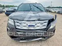 2019 Ford EXPLORER photo