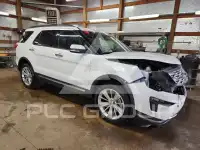2019 Ford EXPLORER photo