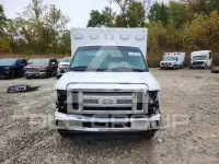 2019 Ford ECONOLINE photo