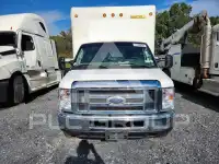 2019 Ford ECONOLINE фото
