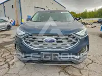 2019 Ford EDGE photo