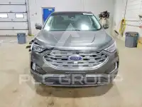 2019 Ford EDGE photo