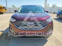 2019 Ford EDGE photo