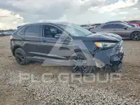 2019 Ford EDGE photo
