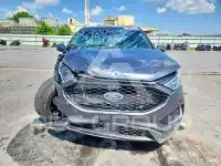 2019 Ford EDGE photo