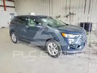 2019 Ford EDGE photo