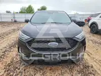 2019 Ford EDGE photo