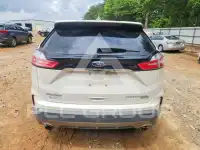 2019 Ford EDGE photo