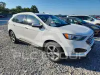 2019 Ford EDGE photo