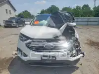 2019 Ford EDGE photo