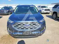 2019 Ford EDGE photo