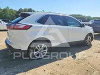 2019 Ford EDGE photo