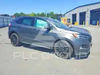 2019 Ford EDGE photo