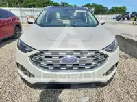 2019 Ford EDGE photo