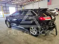 2019 Ford EDGE photo