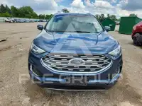 2019 Ford EDGE photo