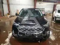 2019 Ford EDGE photo