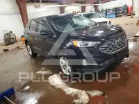 2019 Ford EDGE photo