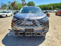 2019 Ford EDGE photo