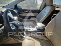 2019 Ford EDGE photo