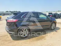 2019 Ford EDGE photo