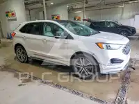 2019 Ford EDGE photo