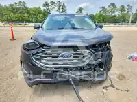 2019 Ford EDGE photo