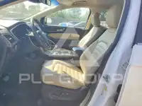 2019 Ford EDGE photo
