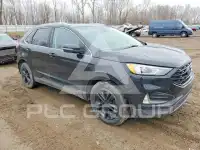 2019 Ford EDGE photo