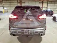 2019 Ford EDGE photo