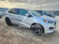2019 Ford EDGE photo