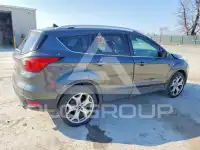 2019 Ford ESCAPE photo