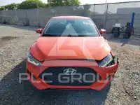 2019 Hyundai Veloster photo