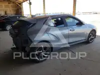 2019 Hyundai Veloster photo