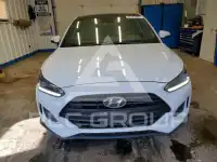 2019 Hyundai Veloster фото