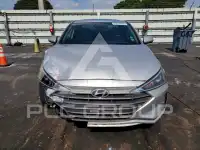 2019 Hyundai Elantra фото
