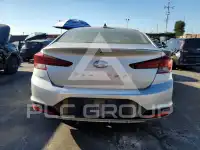 2019 Hyundai Elantra фото