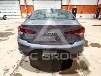 2019 Hyundai Elantra фото