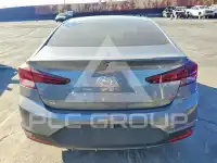 2019 Hyundai Elantra фото