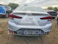 2019 Hyundai Elantra photo