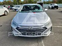 2019 Hyundai Elantra фото